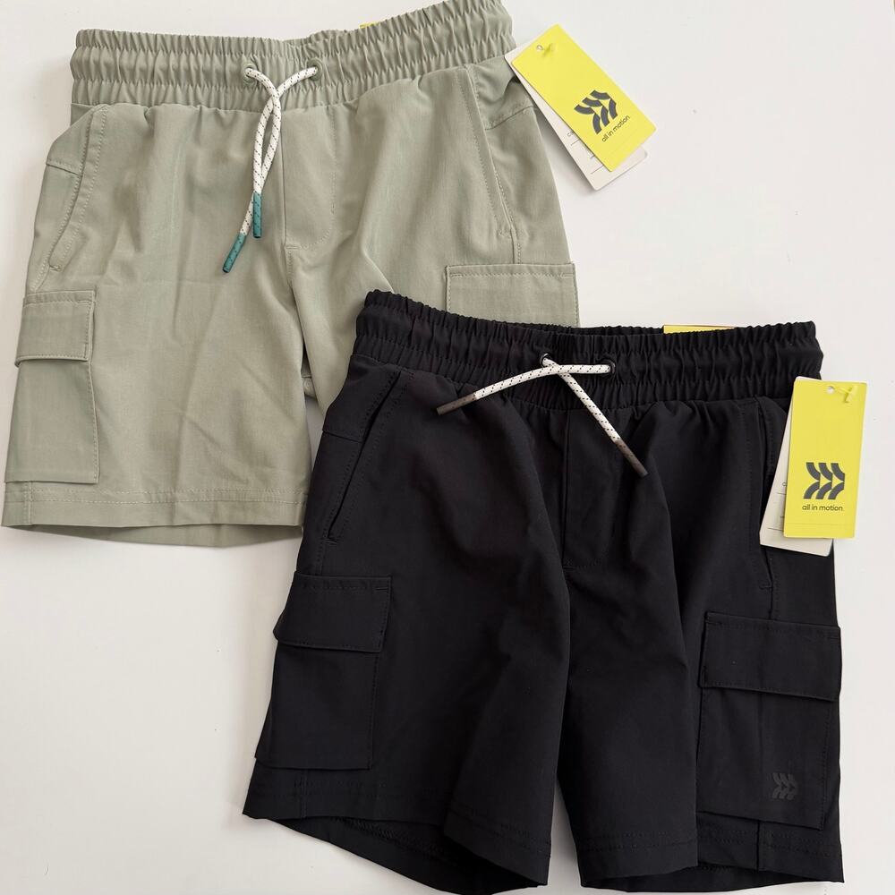 2x All In Motion Adventure Cargo Shorts black sage green